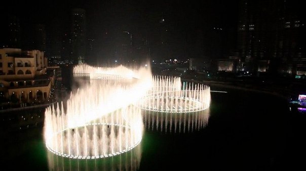 Фонтан Дубай – самый большой фонтан в мире. Фонтан Дубай – самый большой 2